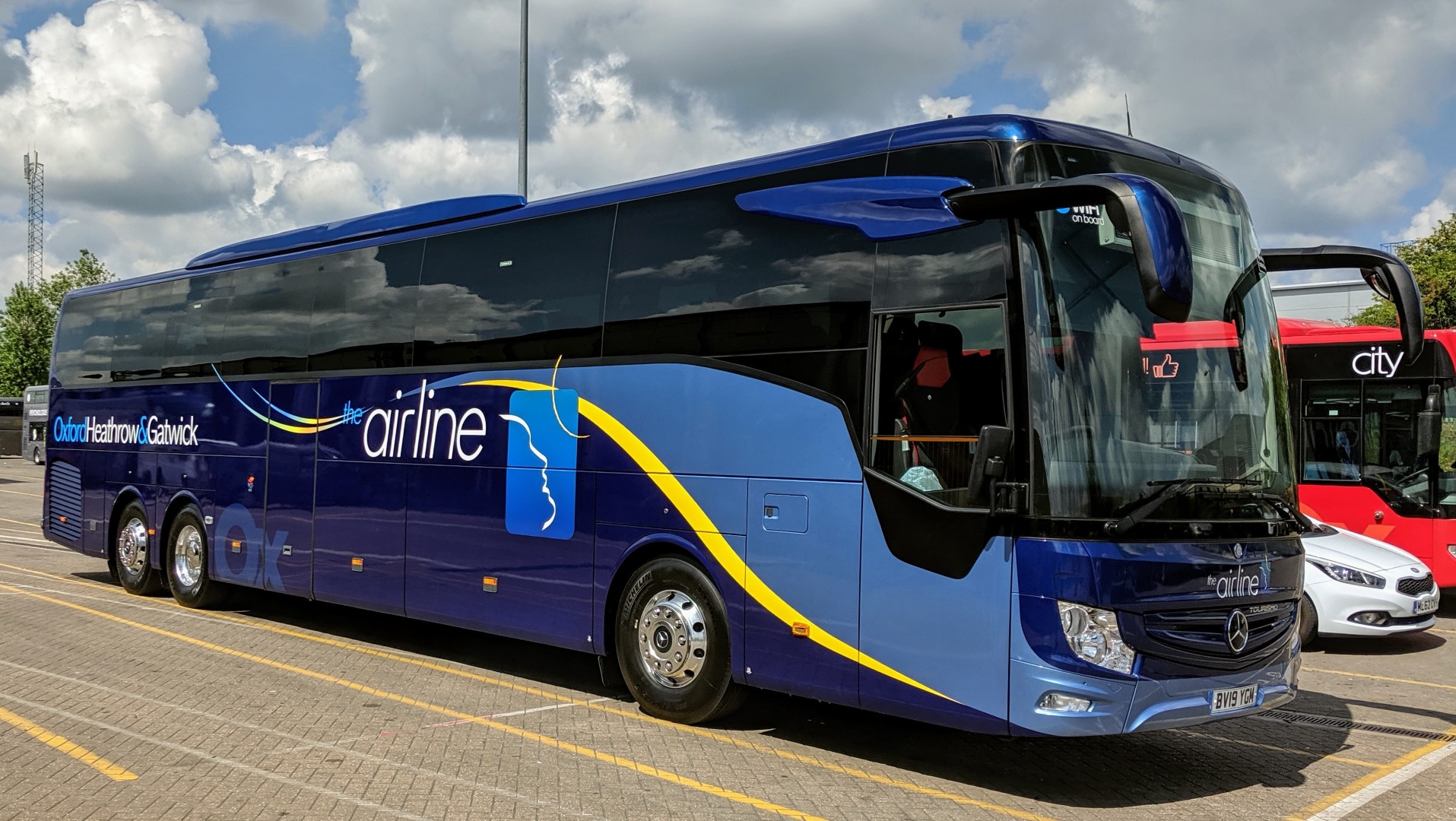 Oxford Bus Co invests £2m in Tourismos for airline